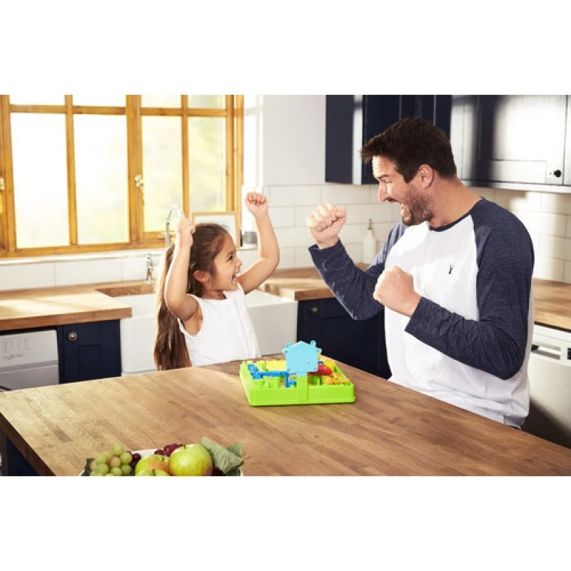 Tomy Games Бързащото топче (Screwball Scramble) T7070